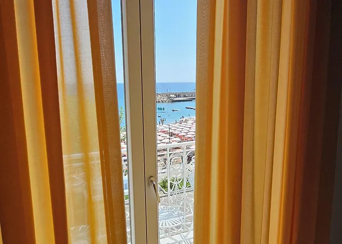 بيت ضيافة Galene - Beachfront In Costa D'amalfi 4*