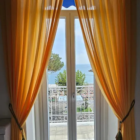 Galene - Beachfront In Costa D'amalfi Guest house