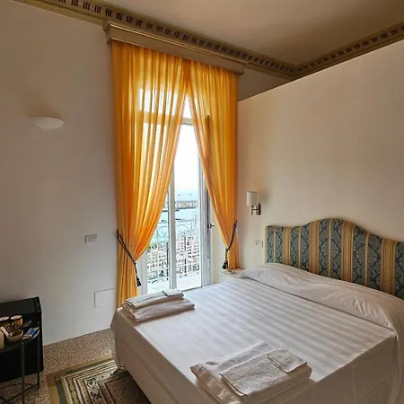 Guest house Galene - Beachfront In Costa D'amalfi Maiori