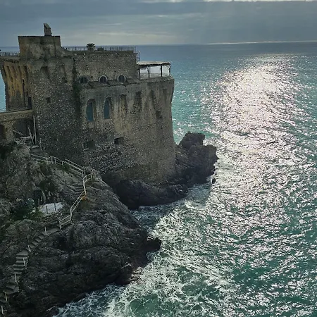Πανσιόν Galene - Beachfront In Costa D'amalfi Maiori