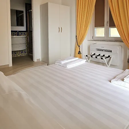 Galene - Beachfront In Costa D'amalfi 4* Maiori