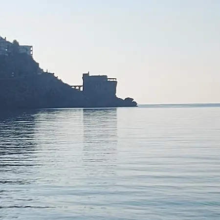 Konukevi Galene - Beachfront In Costa D'amalfi