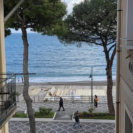Konukevi Galene - Beachfront In Costa D'amalfi